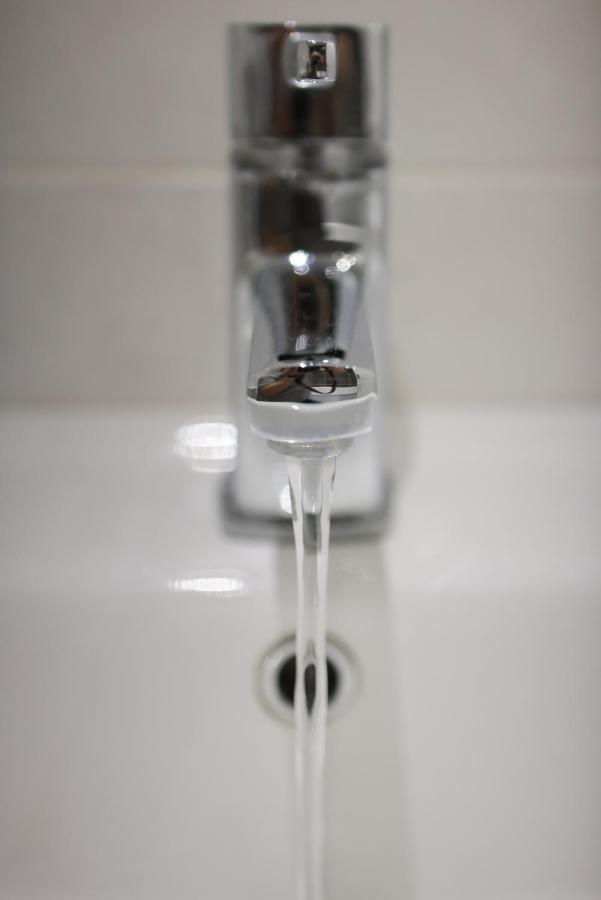 Southbank Leeds Apartment. New! With Free Parking Exterior foto